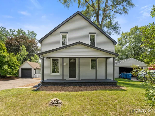 852 Harding St NW, Grand Rapids, MI 49544