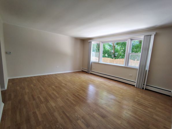 7645 W Irving Park Rd APT 1N