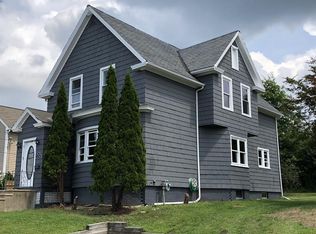 142 Leeds St, Worcester, MA 01606