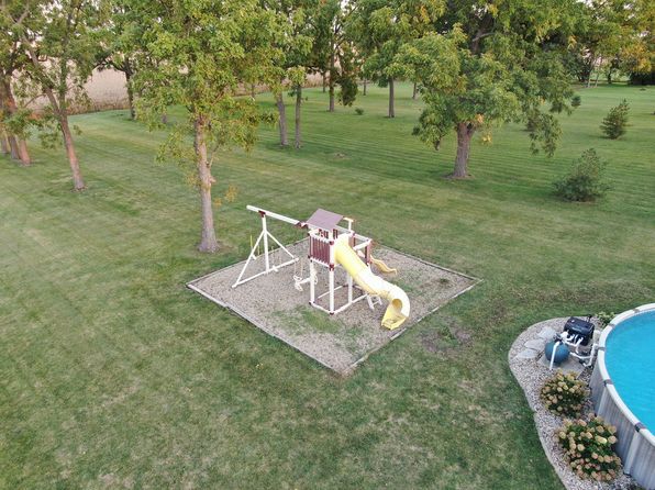 506 East St, Anchor, IL 61720