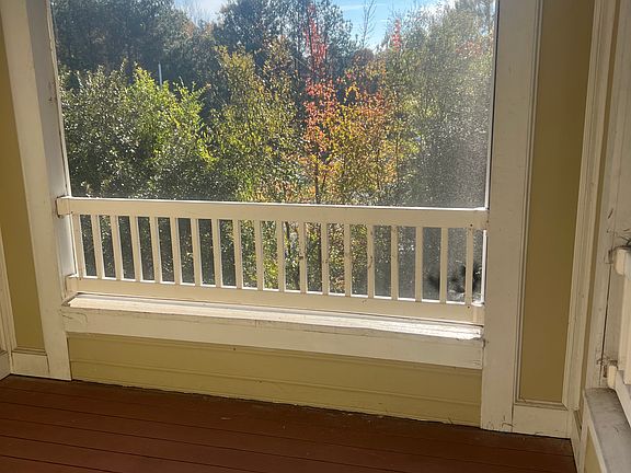 3rd image of 423 Waterford Lake Dr #423