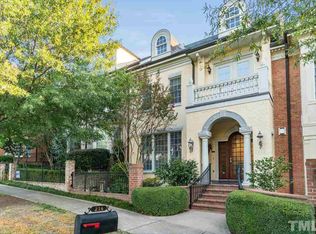 216 W Barbee Chapel Rd, Chapel Hill, NC 27517