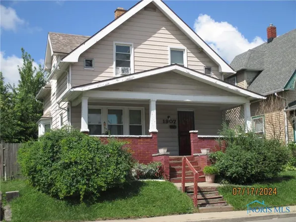 1907 Lagrange St, Toledo, OH 43608