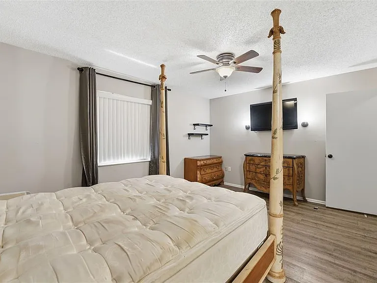 5080 Barrington Cir #3102 — Photo 25