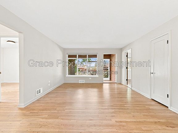 5th image of 1100 Olive St