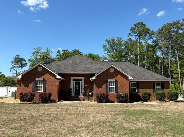 713 Sharpe Dr, Vidalia, GA 30474