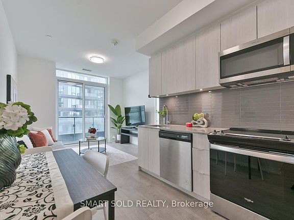 2nd image of 8868 Yonge St