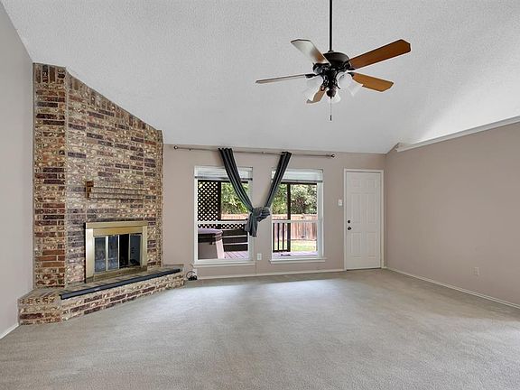 4th image of 3641 San Remo Dr