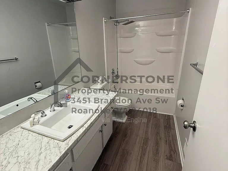 6500 Carefree Ln #12 — Photo 10
