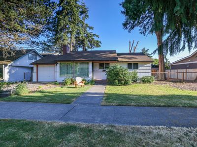 4517 NE 170th St, Seattle, WA, 98155