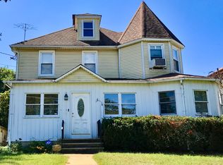 122 Buckelew Ave, Jamesburg, NJ 08831