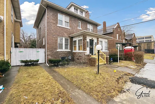 24 Tennyson St Photo 1