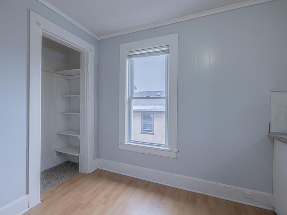 4th image of 316 E Main St #3