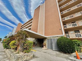 301 NE 14th Ave APT 205, Hallandale, FL 33009