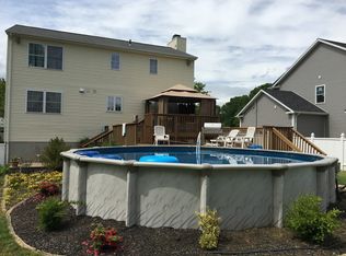 95 Arcadia Ave, Stratford, CT 06614