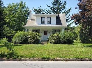 1410 Ridgeview Dr, Allentown, PA 18104