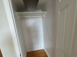 554 4th St APT 3, Troy, NY 12180