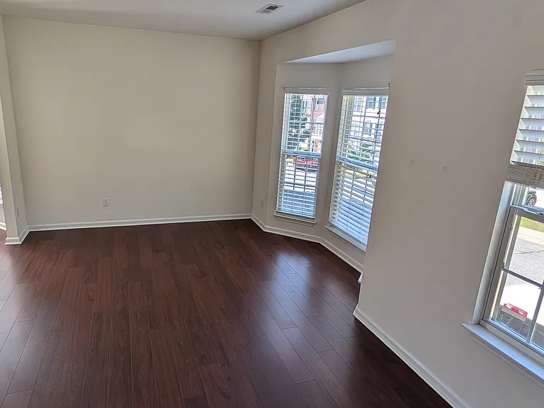 307 Canewood Pl — Photo 9