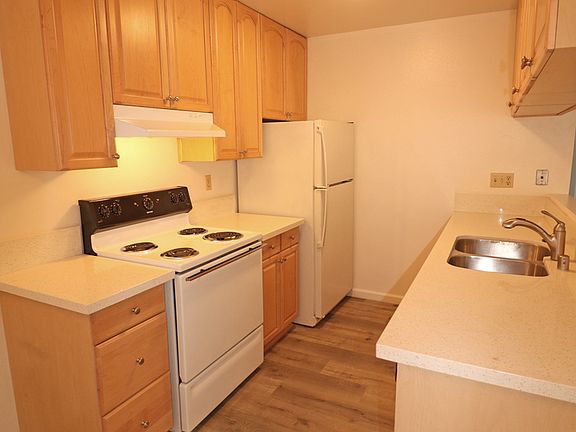 2nd image of 5310 Clairemont Mesa Blvd #20