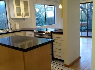 6822 15th Ave NE, Seattle, WA 98115