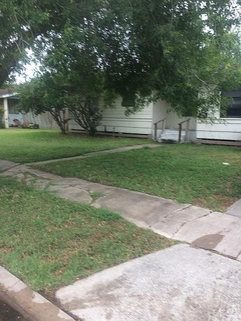1st image of 4849 Monette Dr