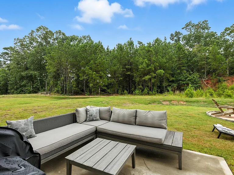 611 W Vincent Dr — Photo 19