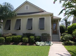 6745 Vicksburg St, New Orleans, LA 70124