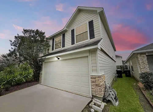 12515 Ashford Riv Photo 1