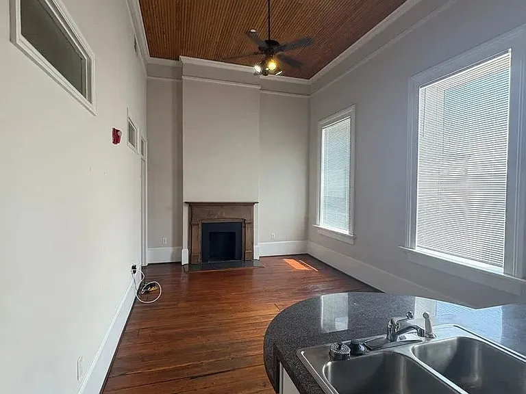 Lofts at Poplar Pointe — Photo 4