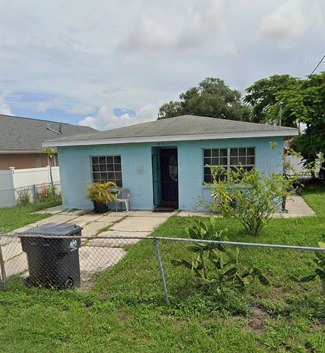 1st image of 3915 W Broad St