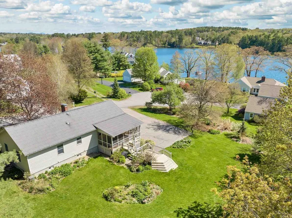 39 Village Court, Laconia, NH 03246