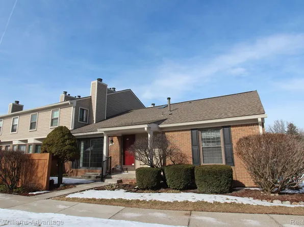 22266 Pondview, Novi, MI 48375
