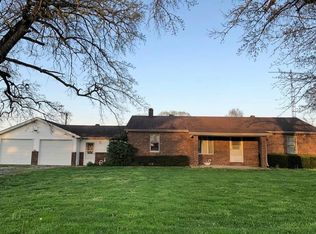 14082 State Route 242, Mc Leansboro, IL 62859