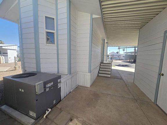 4th image of 600 S Idaho Rd #952