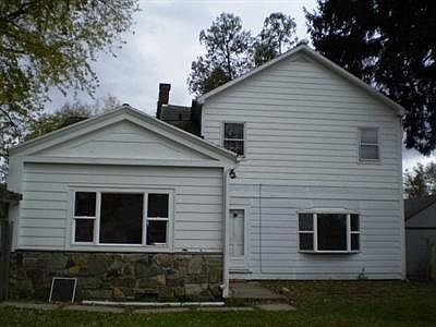 2nd image of 305 Home St