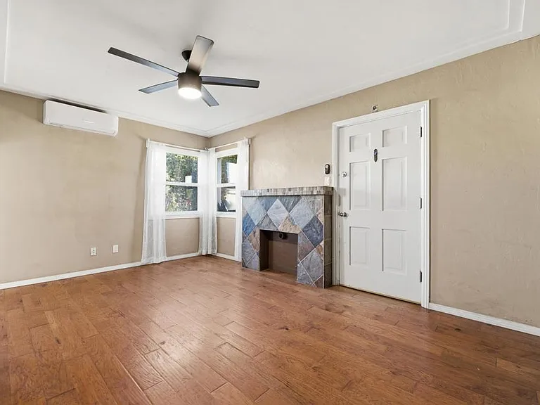 7620 Saranac Ave — Photo 10