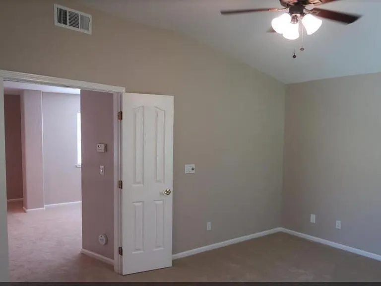entry to master bedroom