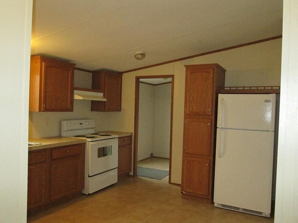 2nd image of 209 North Ct