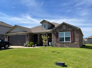4400 SW Laurel Hill Ave, Bentonville, AR 72713