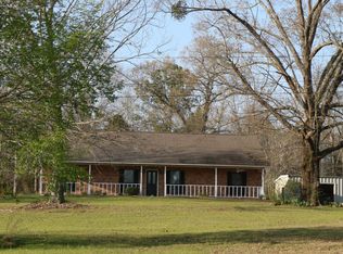 281 Fire House Rd, Mathiston, MS 39752