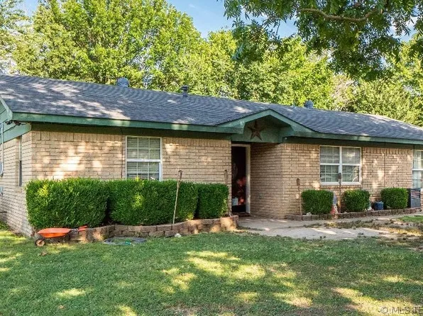 2810 N Robin St, McAlester, OK 74501