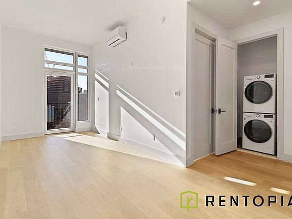 3rd image of 74 N 1st St #414