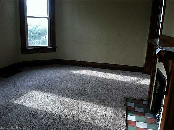 2nd image of 328 E Church St