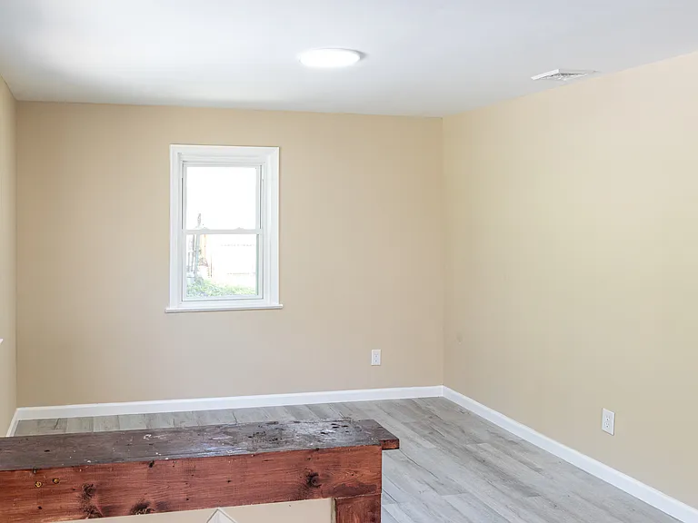 3392 Upper Valley Rd — Photo 3