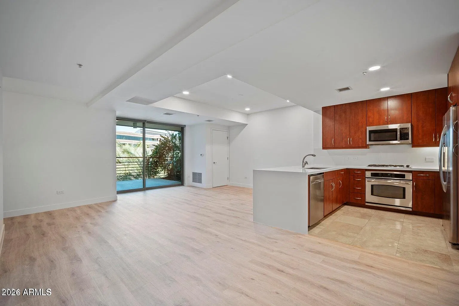 2 bed, 1424 sqft, $3,999 — Photo 4