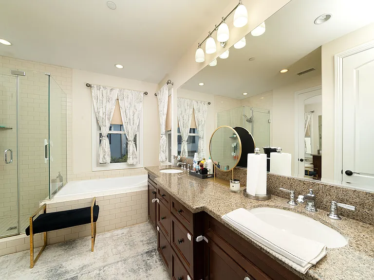 4671 Wellfleet Dr — Photo 20