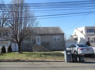 301 Born St, Secaucus, NJ 07094