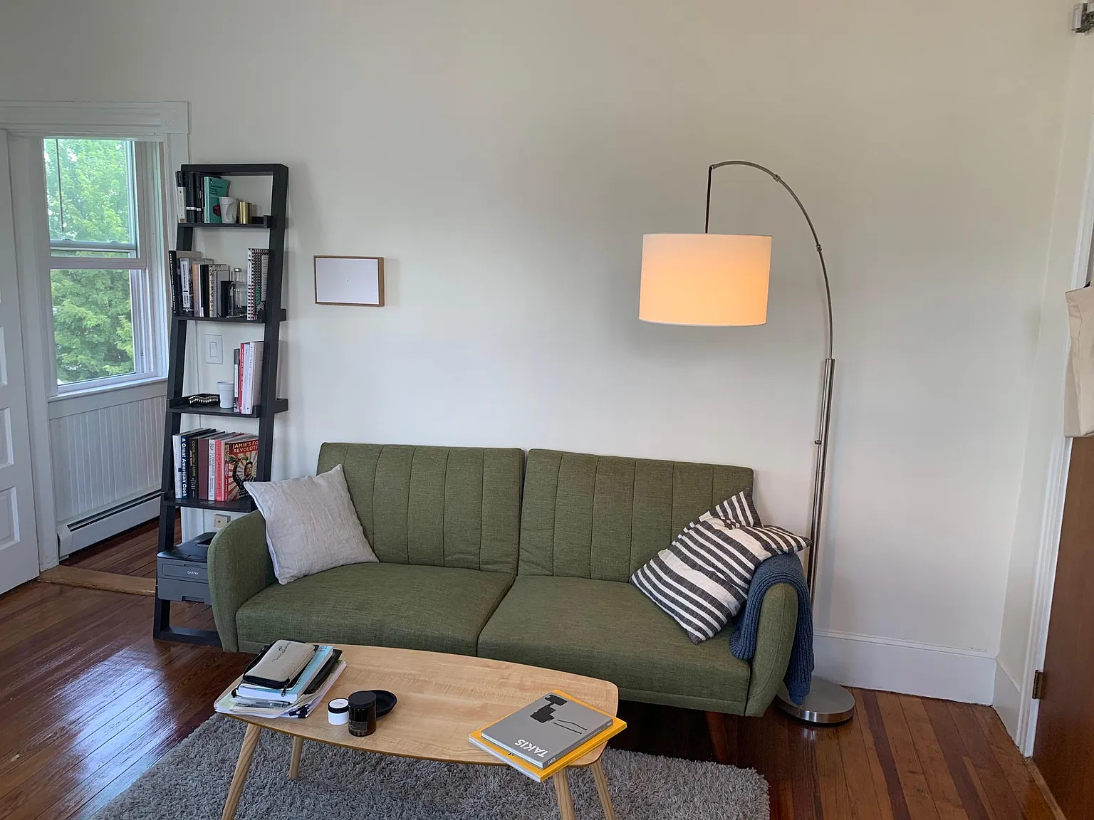 1 bed, 9999 sqft, $2,200 — Photo 4