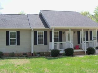 924 E Meadow Rd, Eden, NC 27288