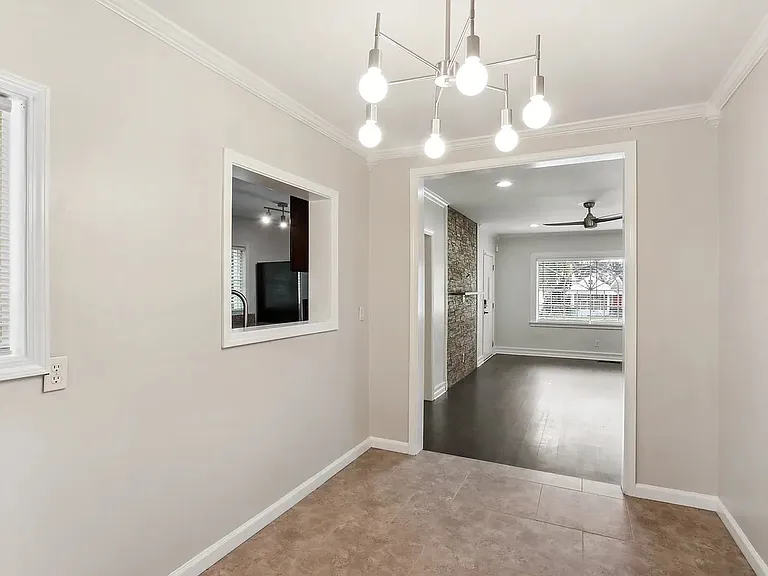 1268 Eastland Rd SE #A — Photo 8
